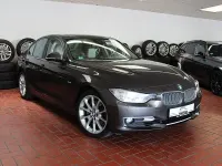 Gebraucht BMW 335 Comfort Edition 306 PS (225 kW) 2012 Havanna Limousine