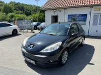 Gebraucht Peugeot 206+ Basis 68 PS (50 kW) 2010 Grau Kleinwagen
