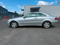Gebraucht Mercedes CLK240 170 PS (125 kW) 2003 Silber Coupé