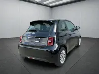 Gebraucht Fiat 500e Action 69 kW (95 PS) 2023 Schwarz Kleinwagen