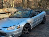 Używany Chrysler Sebring Cabriolet 203 KM (149 kW) 2001 Szary Kabriolet