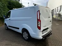 Gebraucht Ford Transit Custom 131 PS (96 kW) 2021 Weiß Van / Kleinbus