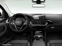 Gebraucht BMW X4 190 PS (139 kW) 2025 Rot SUV