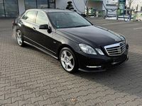 Gebraucht Mercedes E500 AMG 408 PS (300 kW) 2011 Schwarz Limousine