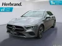 Gebraucht Mercedes A200 Progressive 163 PS (119 kW) 2025 Metalliclack mountaingrau Limousine