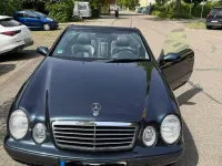 Gebraucht Mercedes CLK230 197 PS (144 kW) 1999 Blau Cabrio