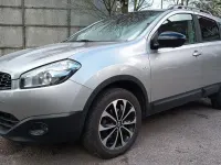 Gebraucht Nissan Qashqai 131 PS (96 kW) 2013 Silber SUV