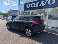 Gebraucht Volvo XC40 Momentum 150 PS (110 kW) 2020 Black solid "stone" SUV