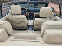 Gebraucht BMW 320 Cabriolet 170 PS (125 kW) 2008 Schwarz Cabrio