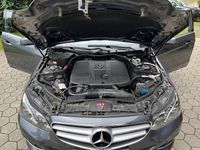 Gebraucht Mercedes E250 204 PS (150 kW) 2014 Grau Kombi