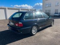 Gebraucht BMW 520 170 PS (125 kW) 2001 Blau Kombi