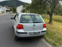 Gebraucht VW Golf IV 105 PS (77 kW) 2000 Silber Kleinwagen