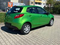 Second-hand Mazda 2 Active 75 CP (55 kW) 2012 Verde Hatchback
