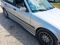 Gebraucht BMW 320 150 PS (110 kW) 1998 Grau Kombi