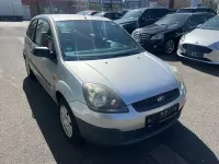 Gebraucht Ford Fiesta 68 PS (50 kW) 2006 Silber Kleinwagen