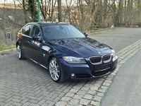 Gebraucht BMW 325 218 PS (160 kW) 2009 Blau Limousine