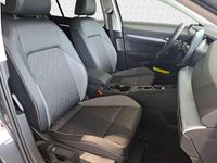 Gebraucht VW Golf VIII 116 PS (85 kW) 2026 Grau Limousine