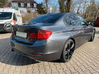 Gebraucht BMW 320 Efficient Dynamics 163 PS (119 kW) 2014 Grau Limousine