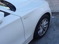 Gebraucht BMW 116 122 PS (89 kW) 2009 Weiß Kleinwagen