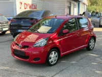 Gebraucht Toyota Aygo Cool 68 PS (50 kW) 2011 Rot Kleinwagen