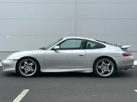 Usata Porsche 911 Carrera 300 CV (220 kW) 2001 Argento Coupé