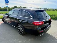 Gebraucht Mercedes E220 194 PS (142 kW) 2018 Schwarz Kombi