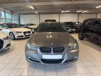Gebraucht BMW 320 184 PS (135 kW) 2012 Grau Limousine