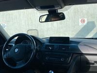 Gebraucht BMW 318 141 PS (103 kW) 2014 Grau Kombi