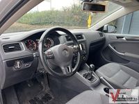 Gebraucht VW Jetta Comfortline 105 PS (77 kW) 2012 Grau Limousine