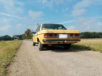 Gebraucht Mercedes 200 60 PS (44 kW) 1978 Gelb Limousine