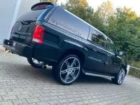 Gebraucht Cadillac Escalade 350 PS (257 kW) 2003 Schwarz SUV