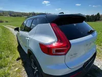Gebraucht Volvo XC40 R-Design 163 PS (119 kW) 2021 Silber SUV