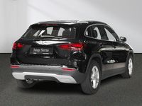 Gebraucht Mercedes GLA200 163 PS (119 kW) 2024 Schwarz SUV