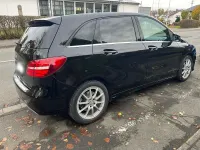 Gebraucht Mercedes 220 177 PS (130 kW) 2018 Schwarz Van / Kleinbus