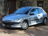 Gebraucht Peugeot 206 60 PS (44 kW) 2004 Silber Limousine