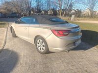 Gebraucht Opel Cascada Innovation 140 PS (102 kW) 2013 Beige Cabrio