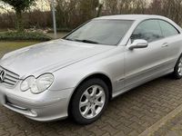 Gebraucht Mercedes CLK200 163 PS (119 kW) 2004 Silber Coupé
