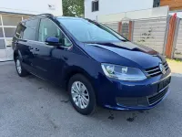 Gebraucht VW Sharan Comfortline 150 PS (110 kW) 2020 Blau Van / Kleinbus
