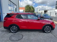 Gebraucht SsangYong XLV 128 PS (94 kW) 2017 Rot SUV