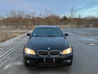 Gebraucht BMW 330 M Sport 245 PS (180 kW) 2011 Schwarz Kombi