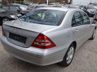 Gebraucht Mercedes C240 170 PS (125 kW) 2003 Brillantsilber  metalliclack Limousine