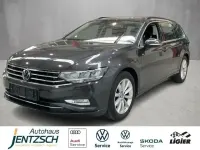 Gebraucht VW Passat Business 150 PS (110 kW) 2023 Mangangrau metallic Kombi