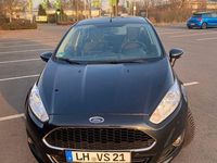 Gebraucht Ford Fiesta Celebration 101 PS (74 kW) 2016 Blau Limousine