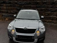 Gebraucht Skoda Yeti 140 PS (102 kW) 2012 Grau SUV