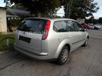 Gebraucht Ford Focus 109 PS (80 kW) 2006 Silber metallic Kombi