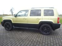 Gebraucht Jeep Patriot 170 PS (125 kW) 2012 Gold SUV