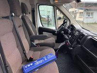 Gebraucht Peugeot Boxer 131 PS (96 kW) 2017 Lack weiss banquise/deckende l Van