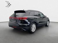 Gebraucht VW Touareg 231 PS (169 kW) 2025 Grenadillschwarz metallic SUV
