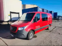 Używany Mercedes Sprinter 142 KM (104 kW) 2019 Czerwony Van