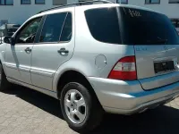 Gebraucht Mercedes ML270 Edition 163 PS (119 kW) 2003 Silber SUV